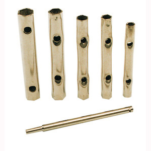 SERIE 5 CHIAVI A TUBO + SPINA